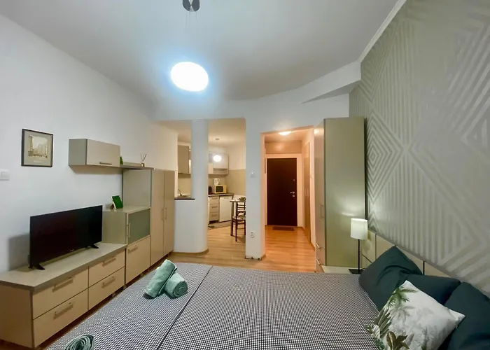 Heart Of The Old Town Апартаменти