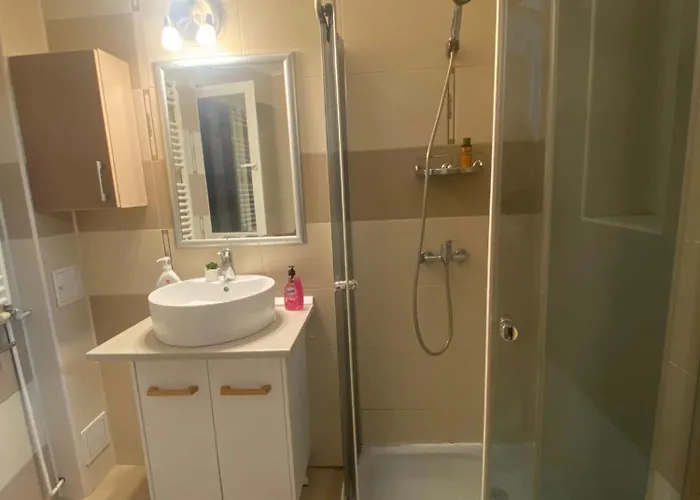 Heart Of The Old Town Бухарест